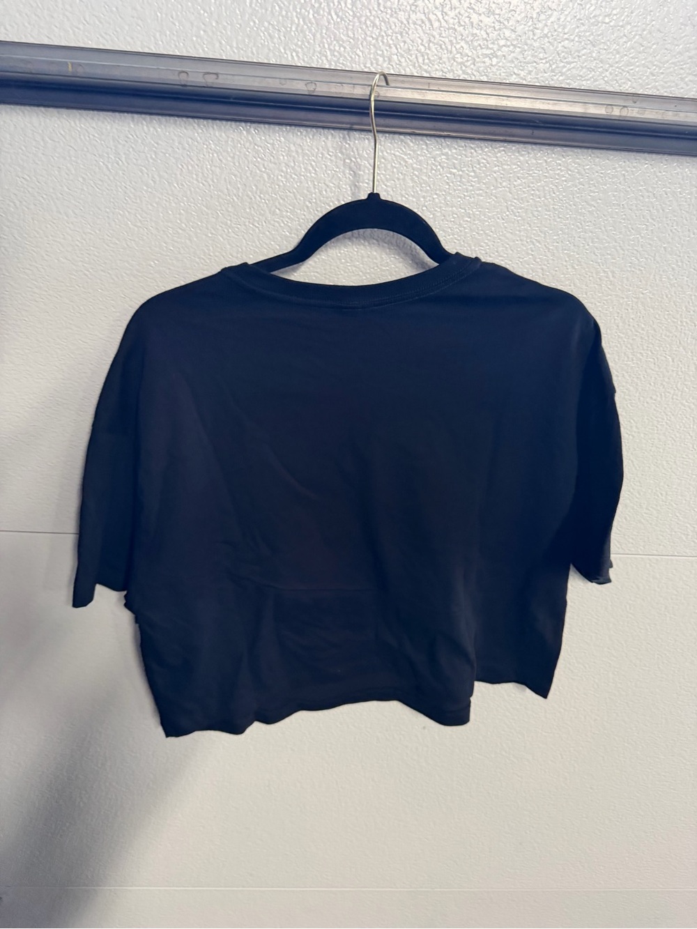 Scream Creepy Is Kind Of Hot Black Graphic Crop Tee - Picture 2 of 3
